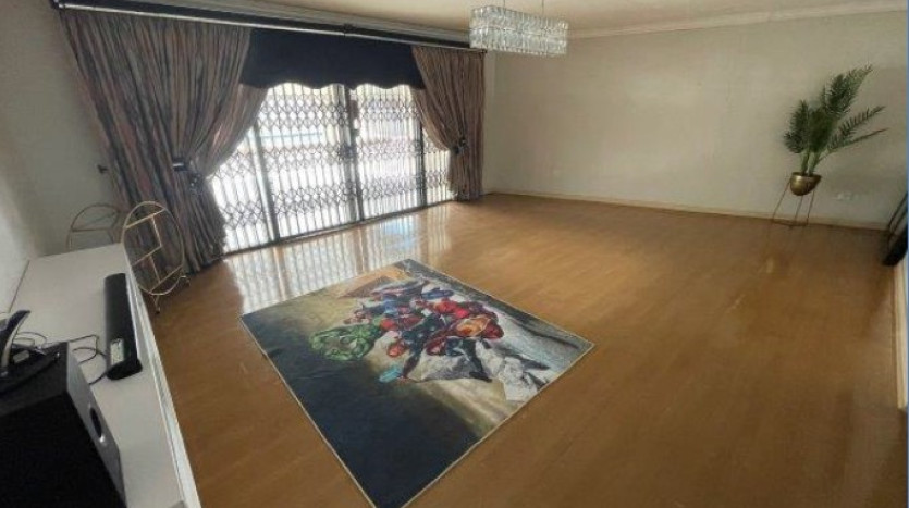 INSOLVENT ESTATE: 3 Bedroom Home in Riebeeckstad Property Images