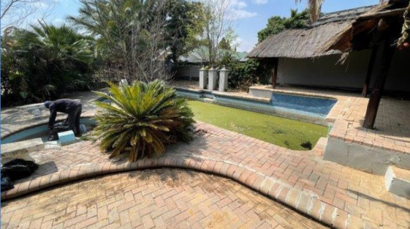 INSOLVENT ESTATE: Spacious Double Storey Home in Riebeeckstad Property Images