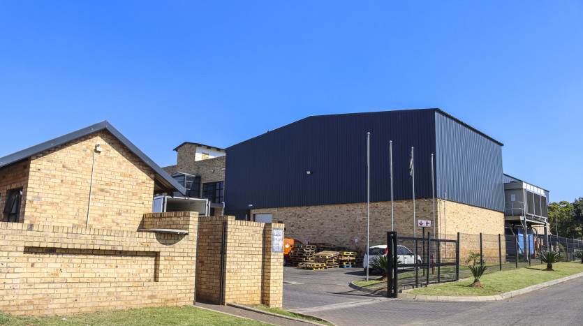 Investment Opportunity – Modern Cold Storage Facility Property Images