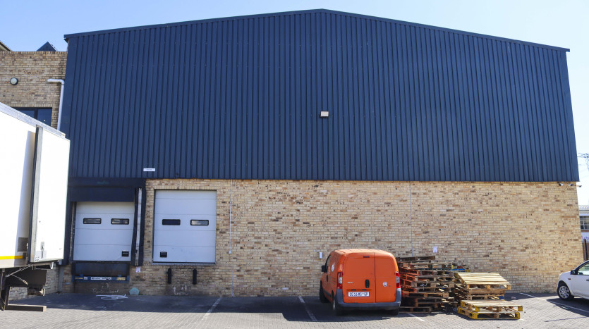 Investment Opportunity – Modern Cold Storage Facility Property Images
