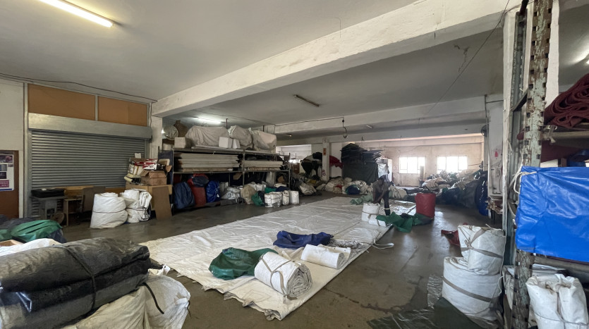 POWER OF ATTORNEY: Large Warehouse in Congella Property Images