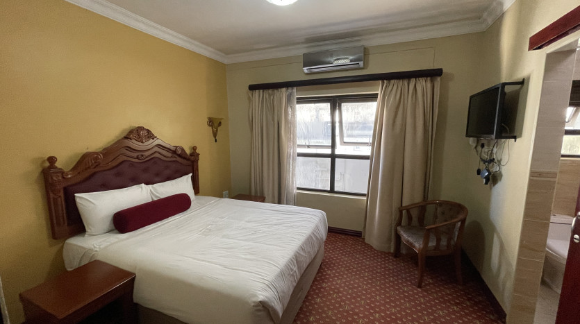 Prominent Hotel in Berea Property Images