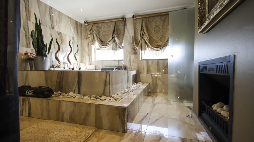 Executive Home Dainfern Golf Estate Property Images