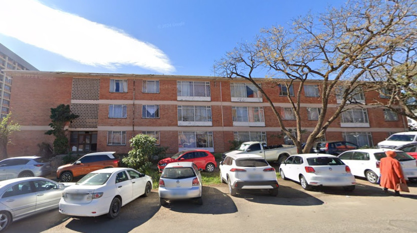 Block of 12 Flats in Norwood, Mthatha Property Images