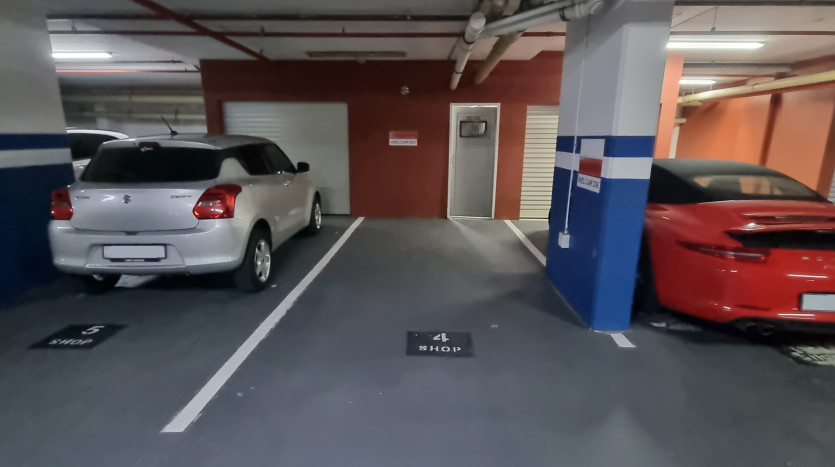 Commercial Unit in Gateway, Umhlanga Property Images