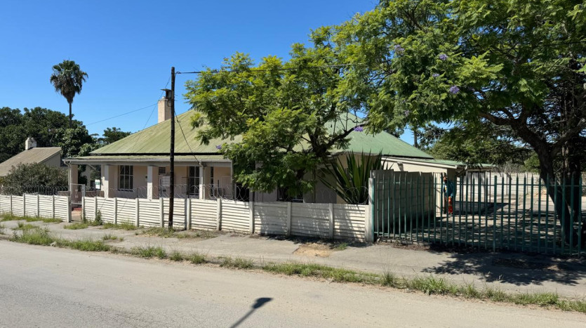 Investment Opportunity – Office & Accommodation with Student Housing Potential Property Images