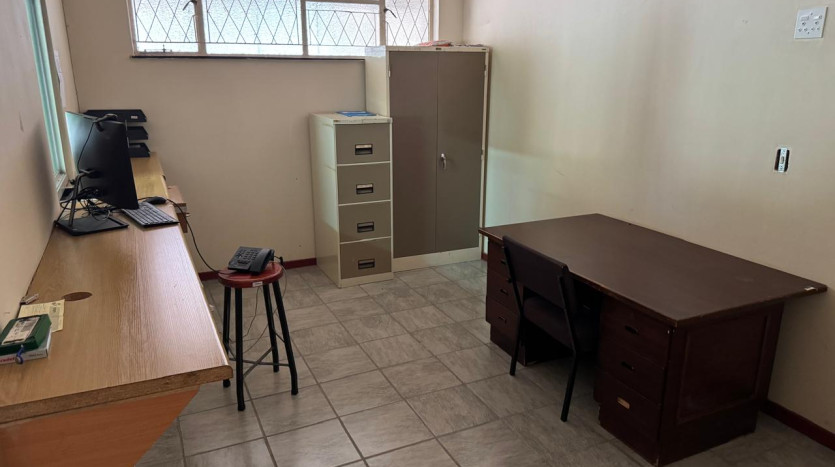 Investment Opportunity – Office & Accommodation with Student Housing Potential Property Images