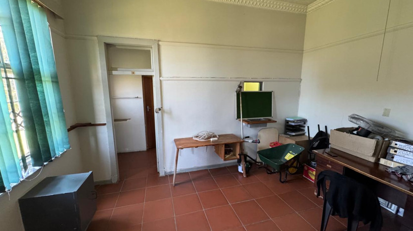 Investment Opportunity – Office & Accommodation with Student Housing Potential Property Images