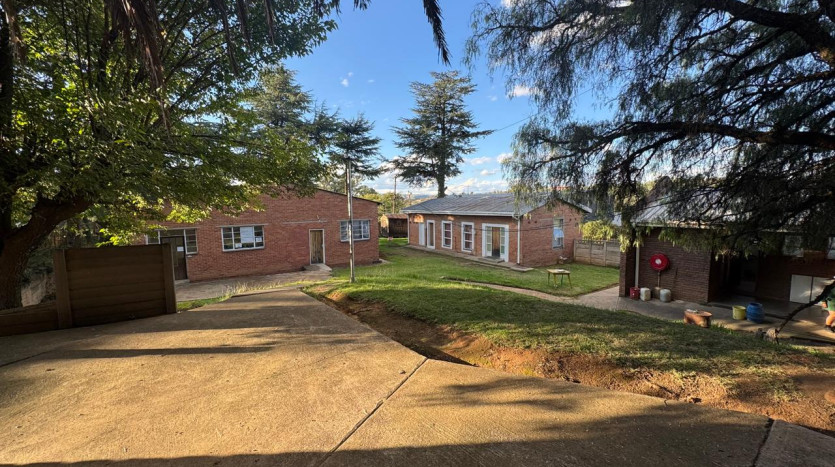 Income-Generating Commercial Property in Butha-Buthe Town Centre, Lesotho Property Images