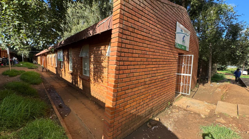 Strategically Positioned, Backing Taxi Rank— Ideal For Retail, Mixed-Use Development Property Images