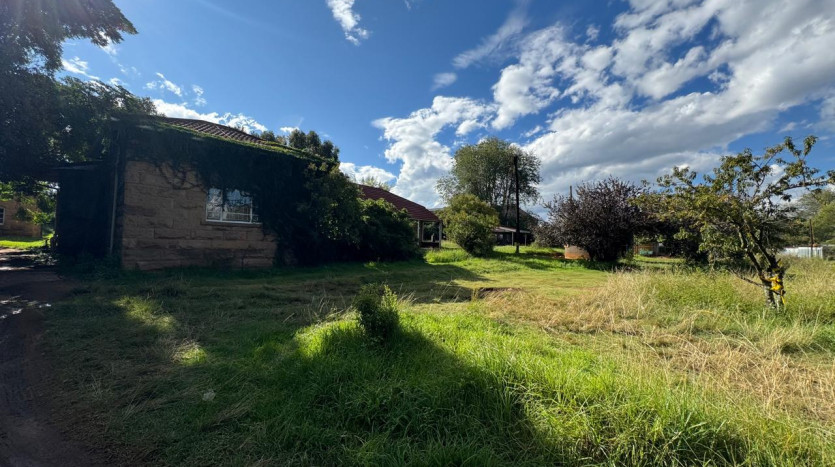 Strategically Positioned Redevelopment Property In Lesotho for Sale by Auction Property Images