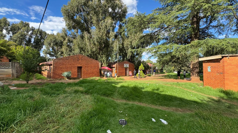 Strategically Positioned Redevelopment Property In Lesotho for Sale by Auction Property Images