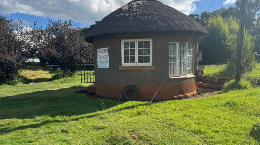Strategically Positioned Redevelopment Property In Lesotho for Sale by Auction Property Images