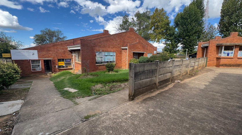 Commercial Property In Prime Commercial Zone of Lesotho Property Images