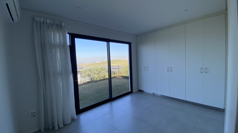 Brand New Simplex With Sea Views Property Images