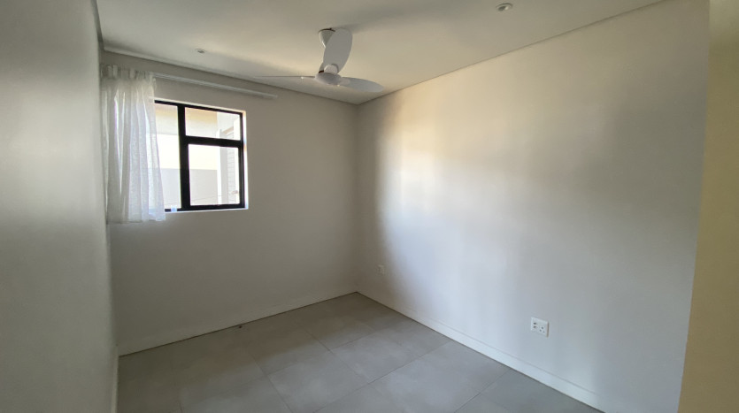 Brand New Simplex With Sea Views Property Images