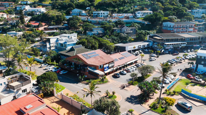 High-Visibility Commercial Property In The Heart Of Ballito Property Images