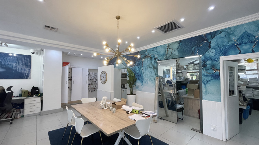 High-Visibility Commercial Property In The Heart Of Ballito Property Images