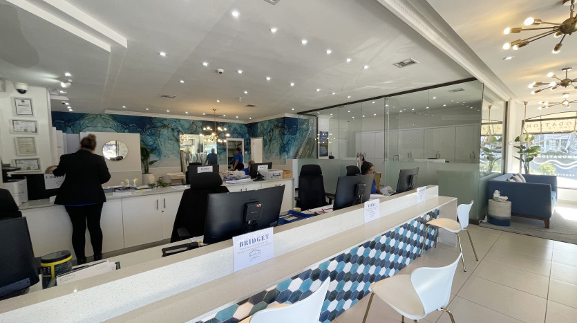 High-Visibility Commercial Property In The Heart Of Ballito Property Images