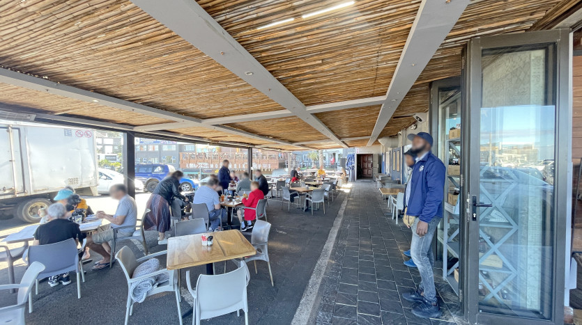 Prominent Commercial Investment in Ballito’s High-Traffic Zone Property Images
