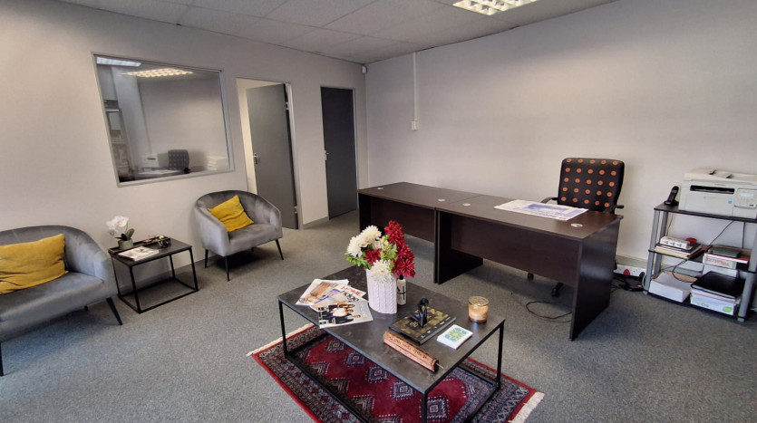 Versatile Building in Morningside, Durban Property Images
