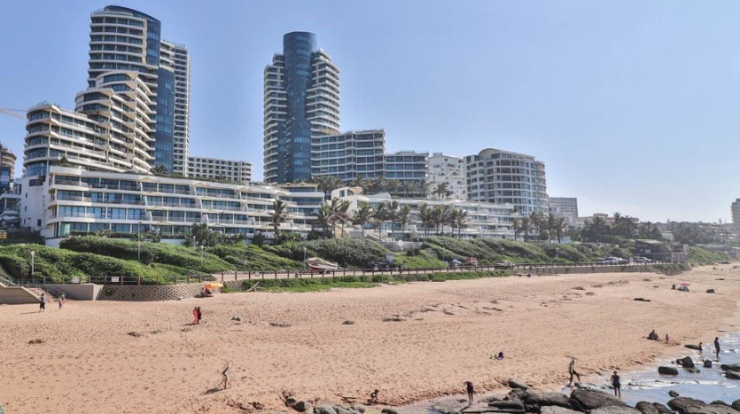 Luxury Indian Ocean Apartment Umhlanga Property Images