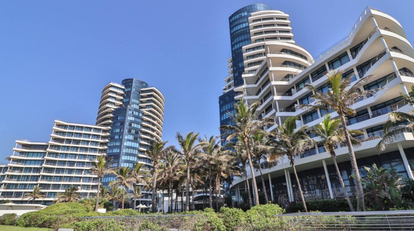 Luxury Indian Ocean Apartment Umhlanga Property Images