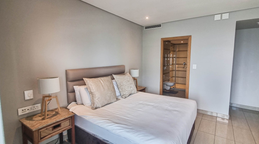 Luxury Indian Ocean Apartment Umhlanga Property Images