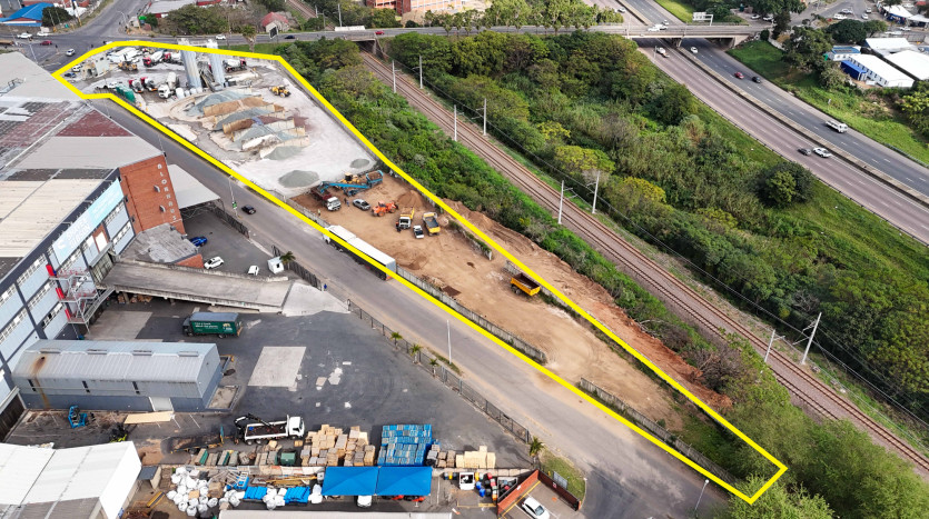± 1 Ha Industrial Land Within Mobeni Industrial Property Images