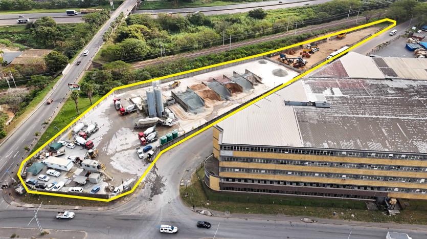 ± 1 Ha Industrial Land Within Mobeni Industrial Property Images