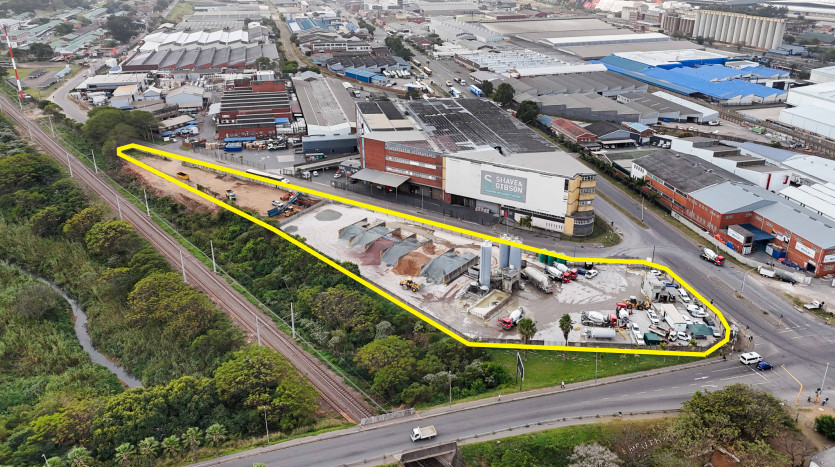 ± 1 Ha Industrial Land Within Mobeni Industrial Property Images
