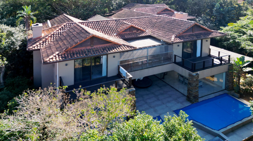 Modern Family Home in Private Estate Property Images