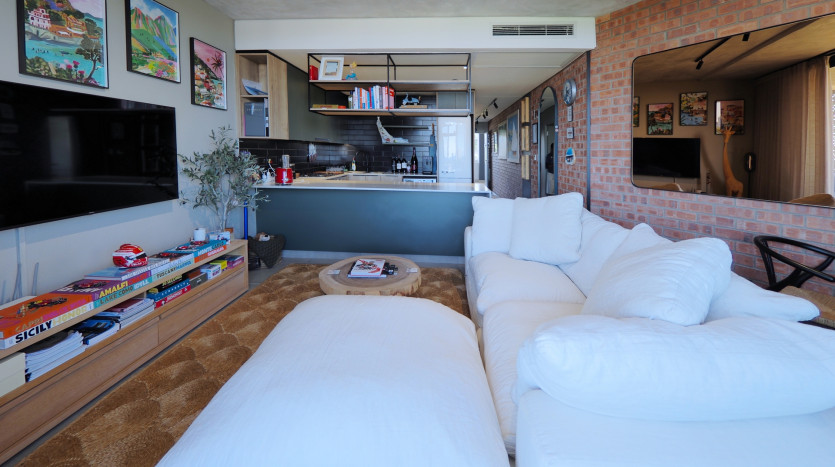 Modern Apartment La Lucia Property Images