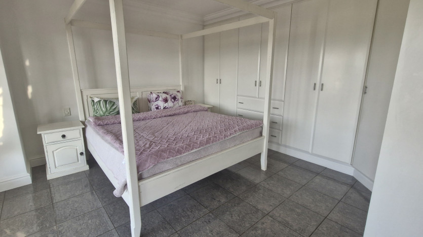 Exclusive Home Mount Edgecombe Estate Property Images