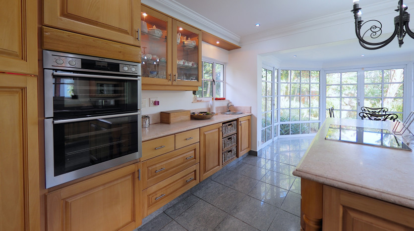 Exclusive Home Mount Edgecombe Estate Property Images