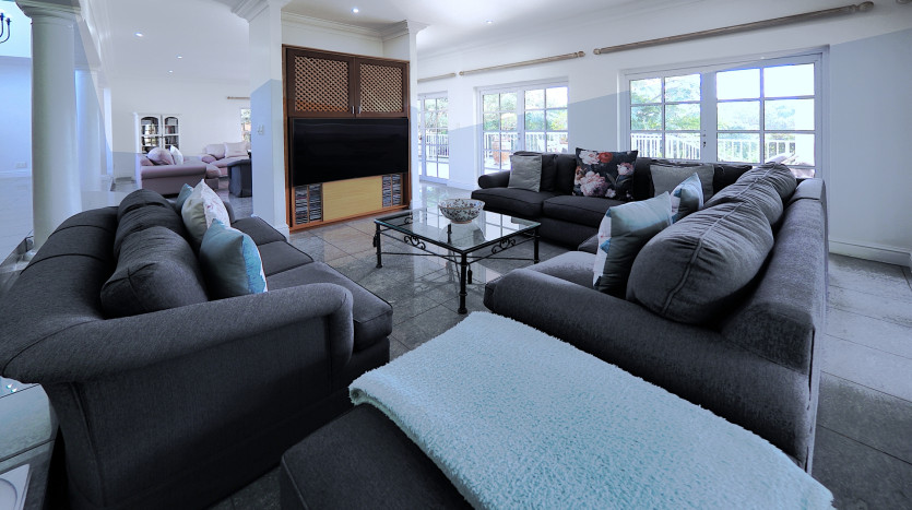 Exclusive Home Mount Edgecombe Estate Property Images