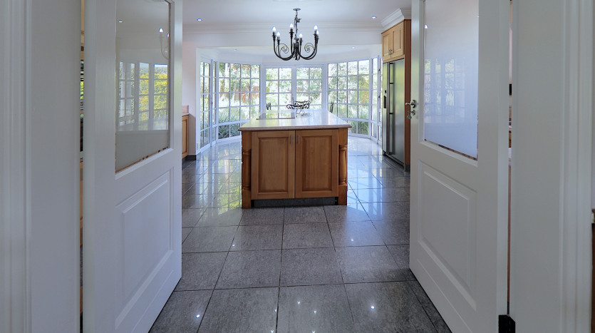 Exclusive Home Mount Edgecombe Estate Property Images
