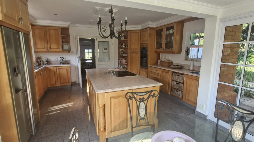 Exclusive Home Mount Edgecombe Estate Property Images