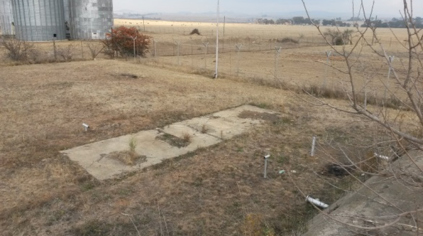 Industrial & Ex-Fuel Depot Site in Clocolan Property Images