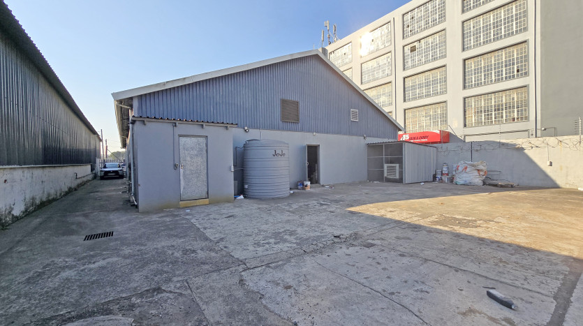 Multi Use Property in Clairwood Property Images