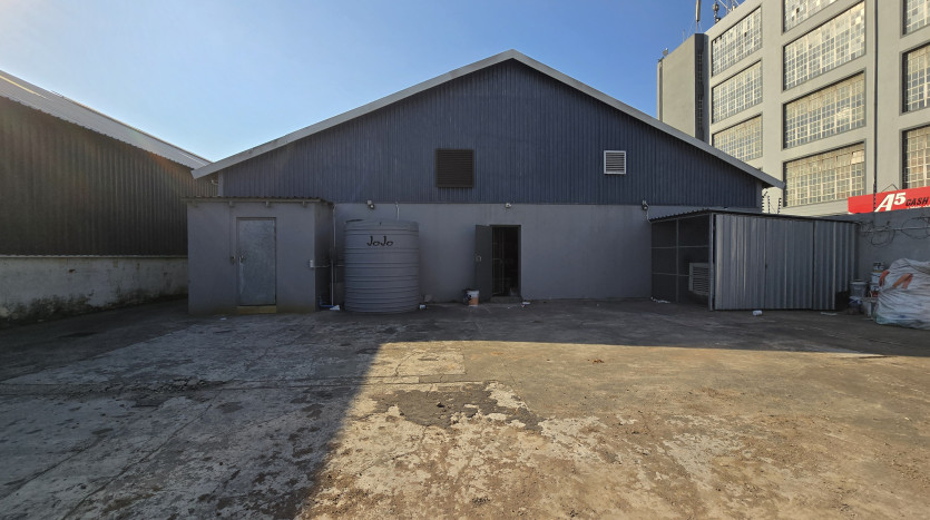 Multi Use Property in Clairwood Property Images