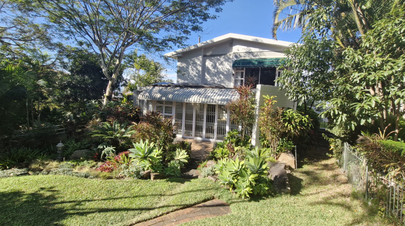 Elegant Musgrave Townhouse Designed for Versatile Living Property Lead Image