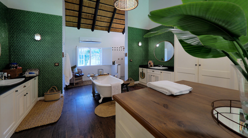 Executive Seaside Home Westbrook Property Images