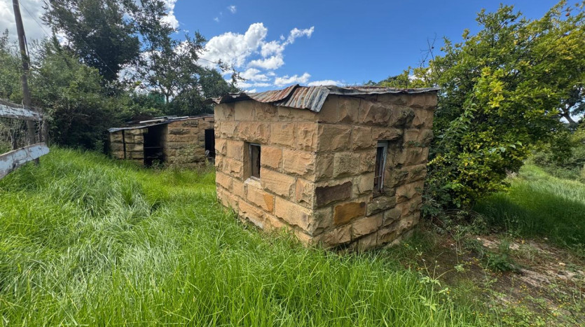 Residential Property in Teyateyaneng Property Images