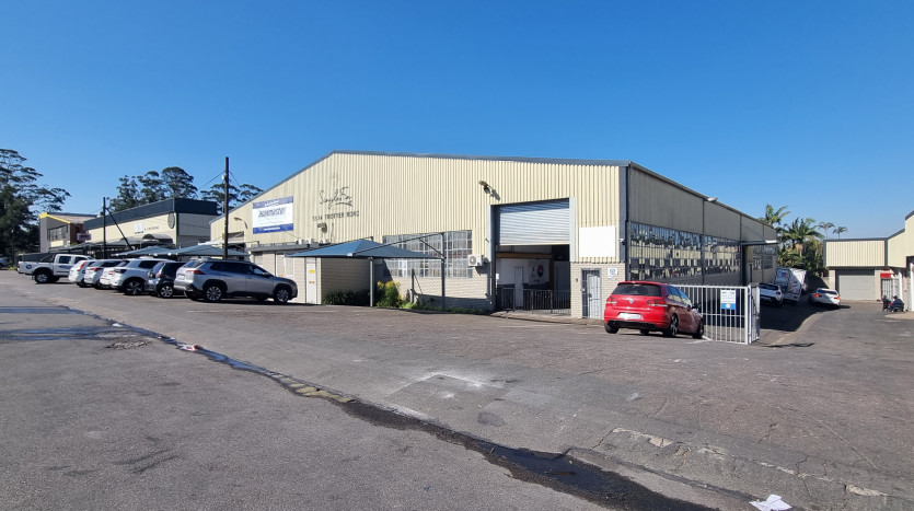 Industrial Investment Package – 3 Adjacent Industrial Properties Property Images
