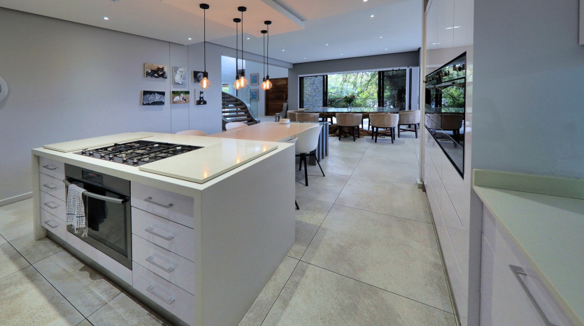 Exclusive Izinga Estate Residence Property Images