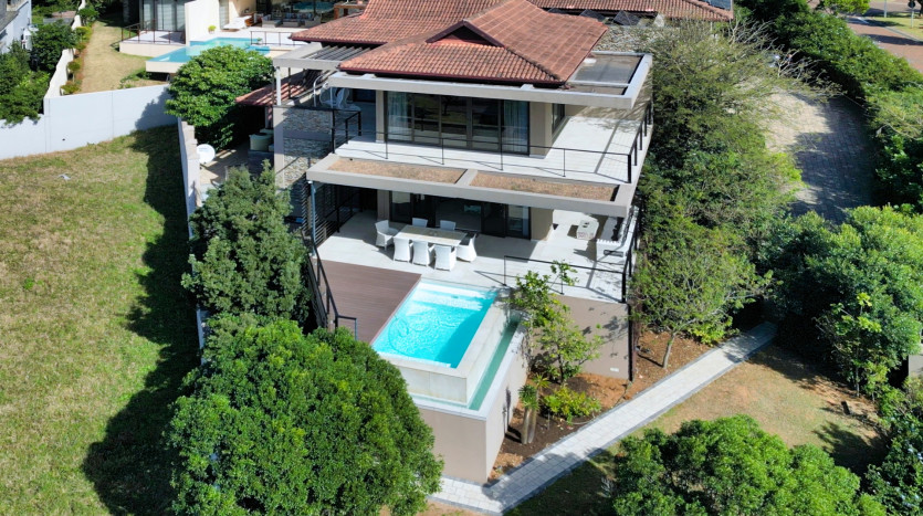Exclusive Izinga Estate Residence Property Images