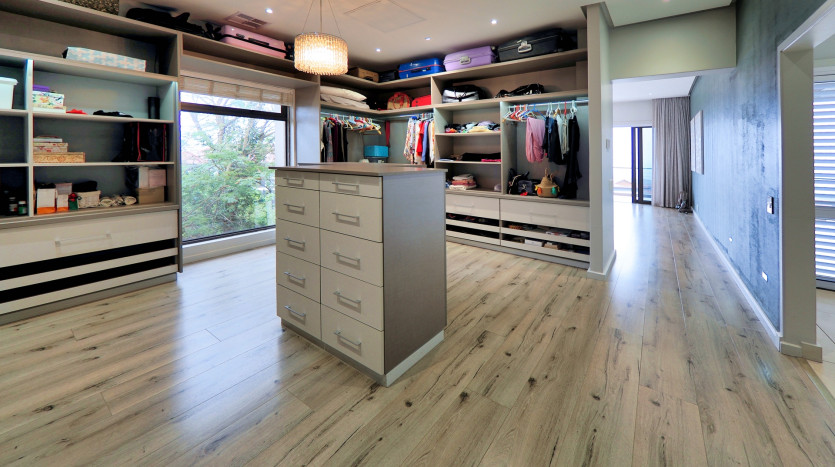 Exclusive Izinga Estate Residence Property Images