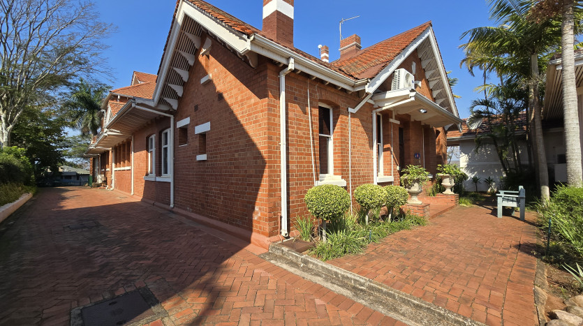 Office Unit in Renowned Morningside Property Property Images