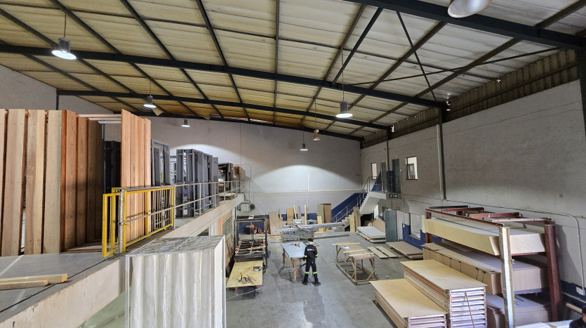Modern Industrial Space in Secure Park Property Images